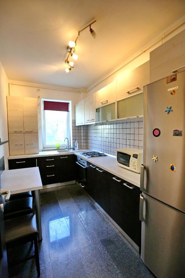 Apartmán Bloc Izvor Piteşti Exteriér fotografie